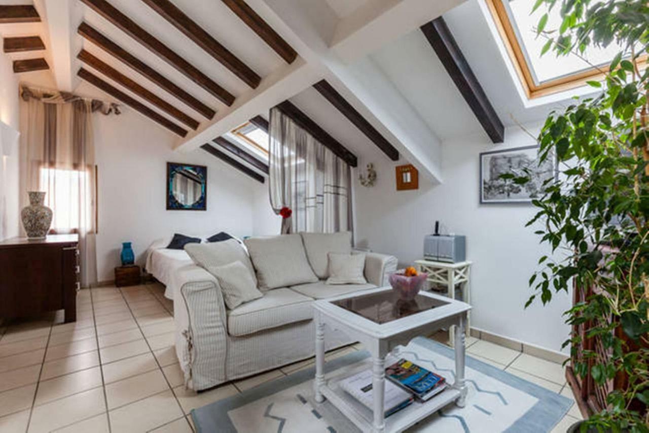 Le Petit Nid D'amour Meuble Tourisme 3 Etoiles Poggio